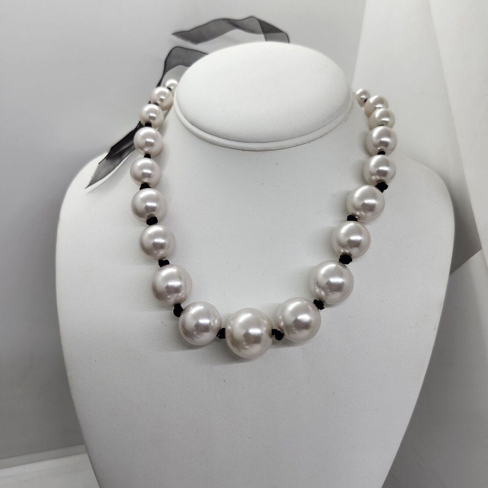 Nwt Stephan And Co. Graduated Faux Pearl And Black Necklace
